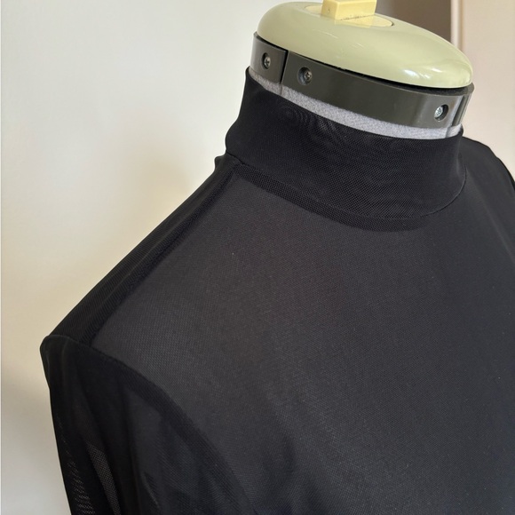 Stretch mesh black long sleeve turtleneck - Picture 7 of 10